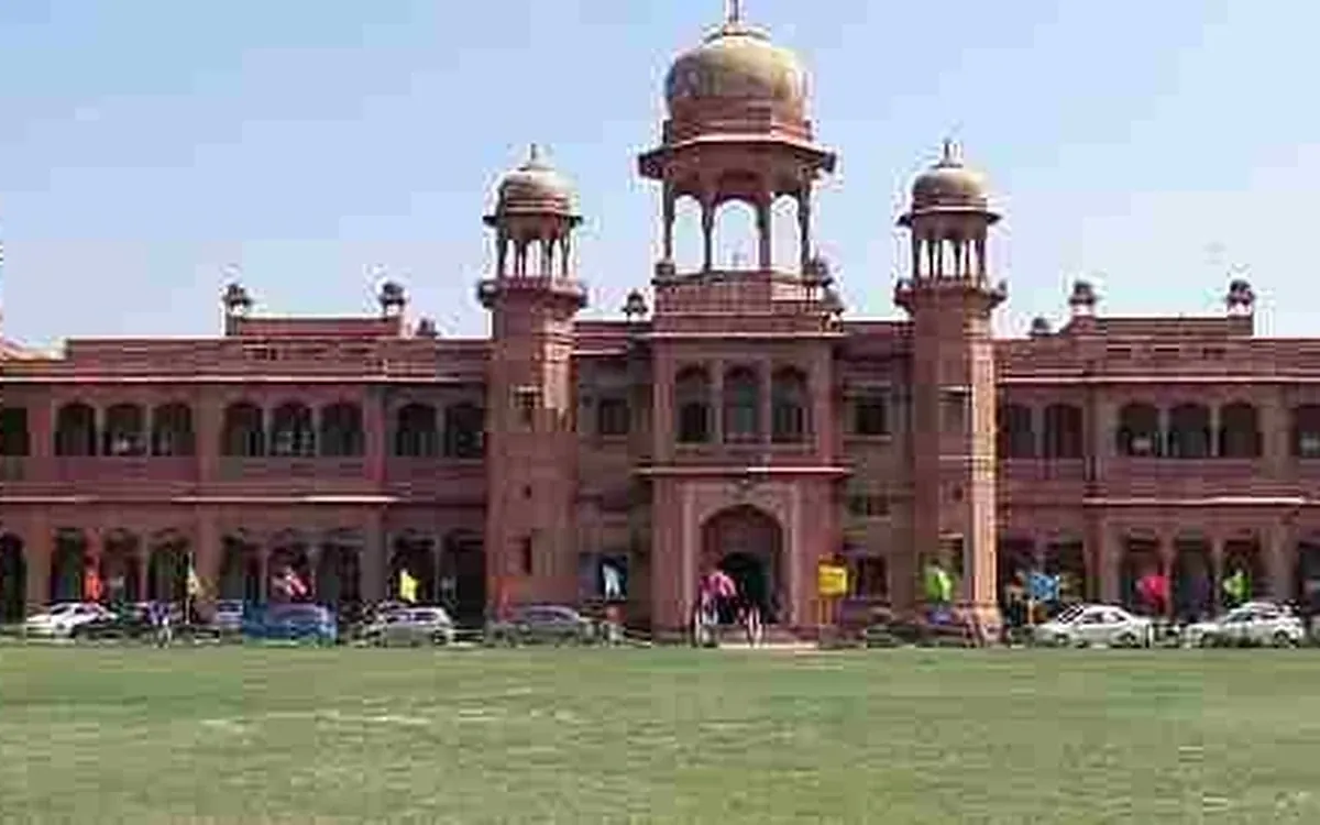 Dr. Bhimrao Ambedkar University - DBRAU Online (CDOE Agra) campus building