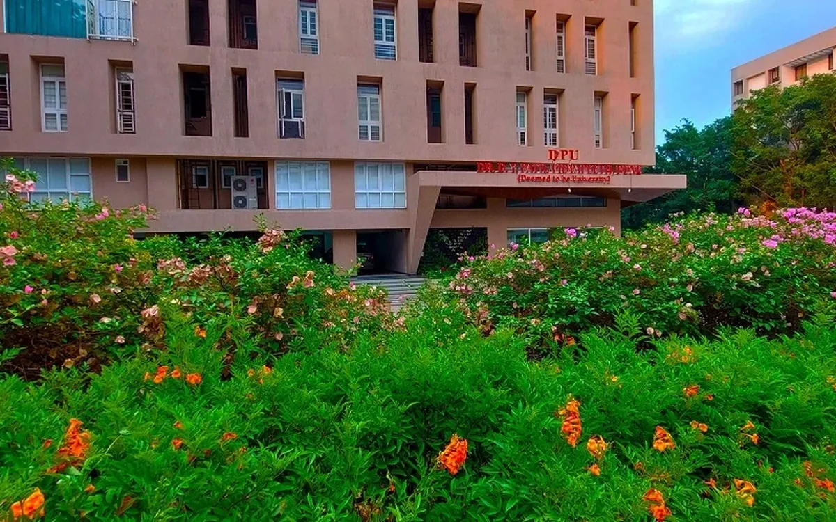 Dr. D. Y. Patil Vidyapeeth - Centre for Online Learning (DPU-COL) campus building